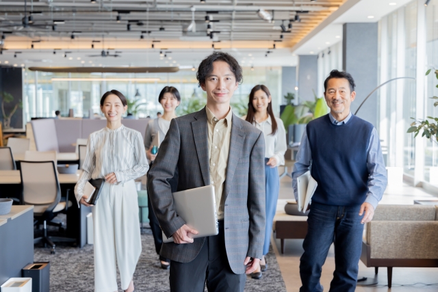 【業務効率UP】ユニークな福利厚生の事例を紹介｜女性に嬉しい福利厚生や福利厚生のアイデアの出し方も紹介