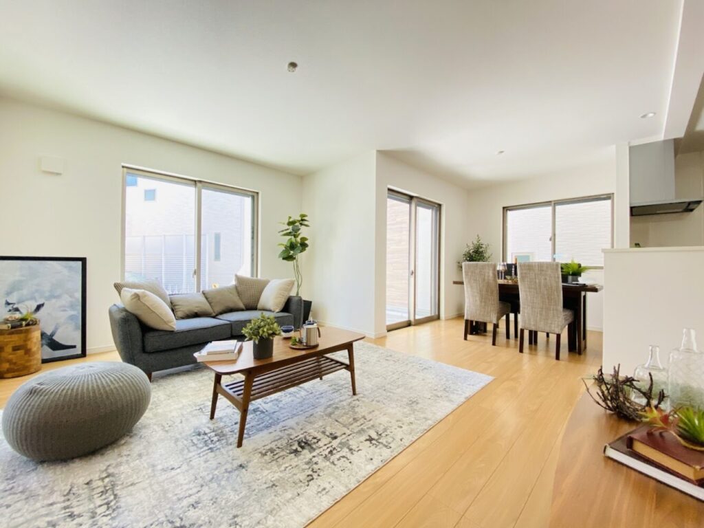 モデルルームに飾る絵画(アート)の選び方