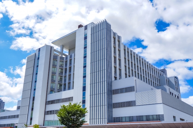 病院に絵画（アート）を導入するならアートリエにお任せ