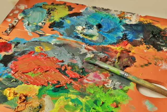 シートに描く仮囲いアートのデザイン例