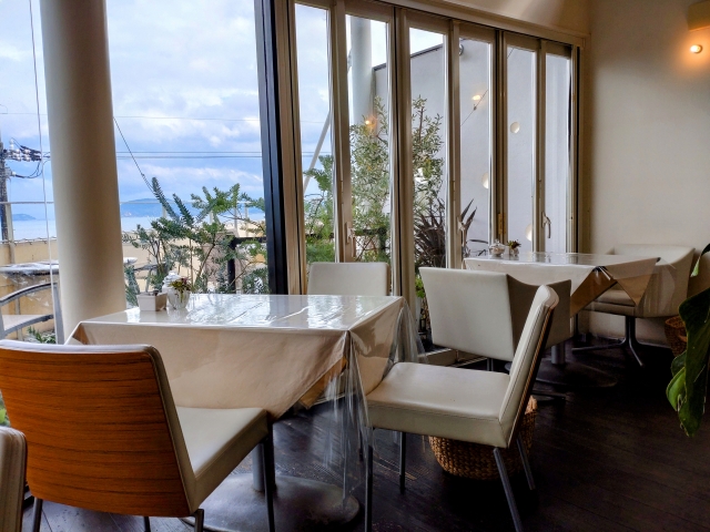 レストランにマッチする絵画(アート)の選び方