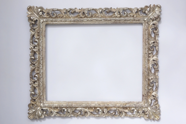 受付に飾るアート（絵画）の設置方法